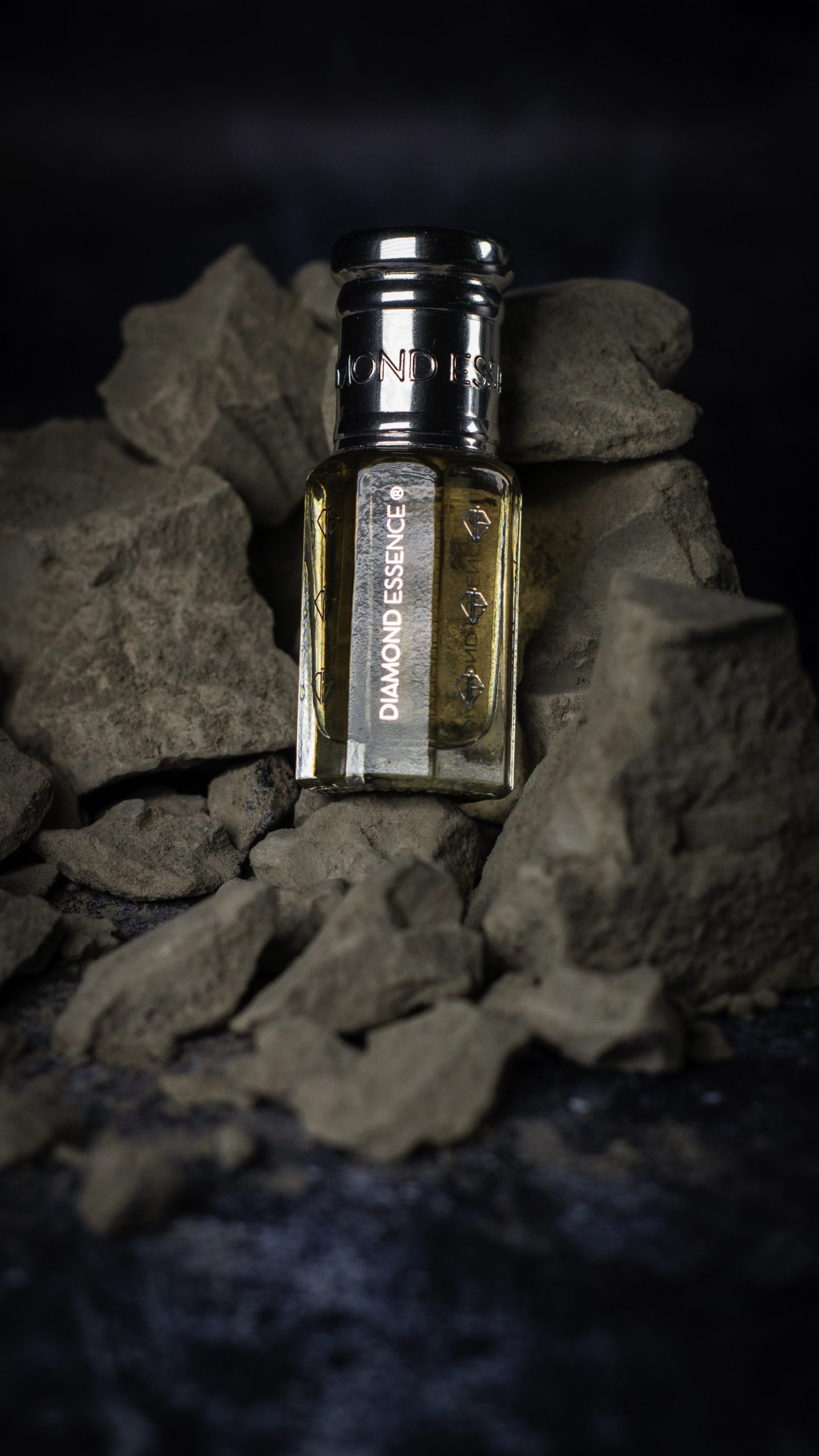 Pop Smoke (A Grade) Inspired by Louis Vuitton Ombre Nomade - Diamond Essence